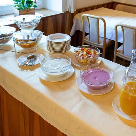 Portjengrat Hotel 3*