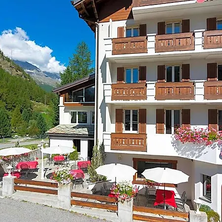 Portjengrat Hotel 3*